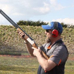 Clay Pigeon Shooting Luton, Luton